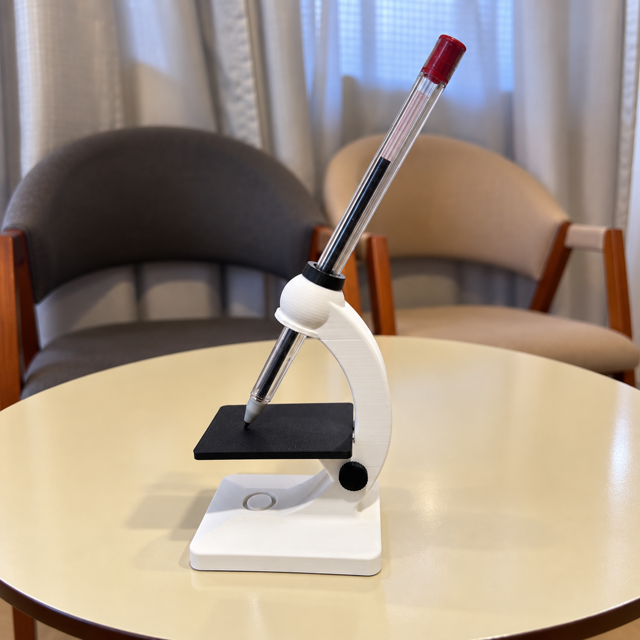 Porta-Canetas Microscópio | Organizador de Mesa Decorativo em Impressão 3D — foto 1